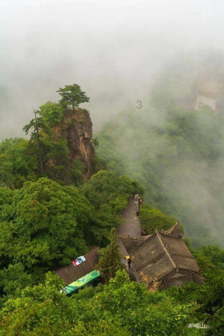 逃离复古建筑