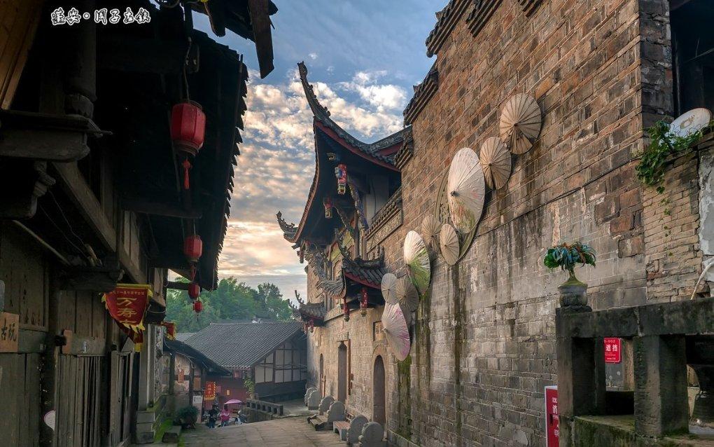以一颗“诚”心树立信用标杆