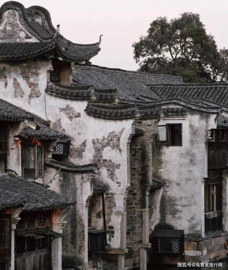 李永群主动投案接受审查调查
